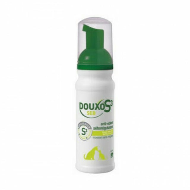 Mousse apaisante Douxo S3 Séborrhée pour chien et chat flacon 150 ml