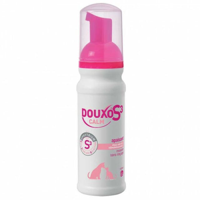 Mousse Douxo S3 Calm soin anti-démangeaisons pour chien et chat